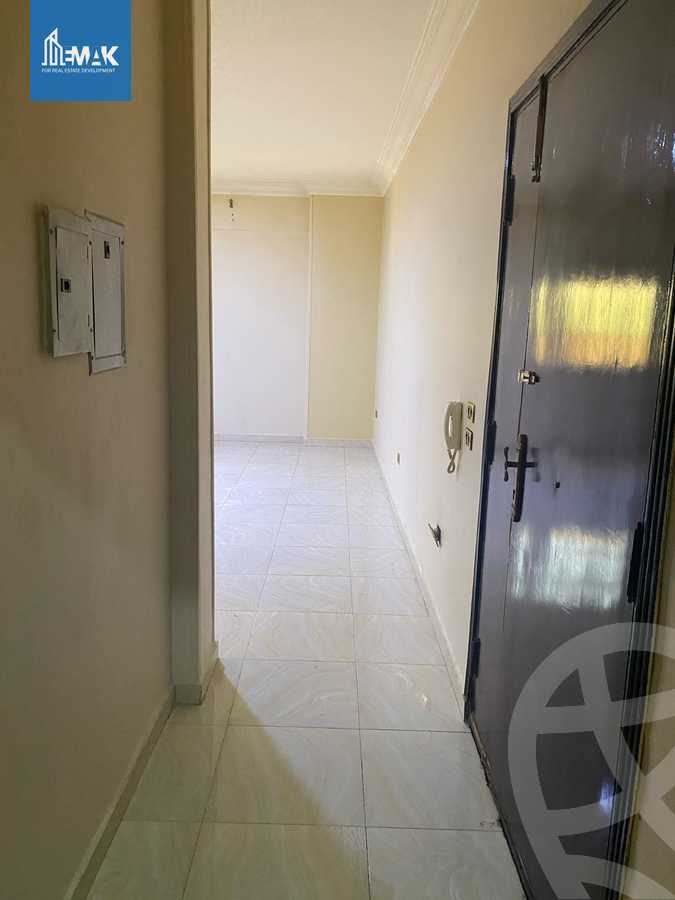https://aqarmap.com.eg/ar/listing/6351039-for-sale-cairo-al-oubour-el-hay-el-taseaa-ismail-yassin-st