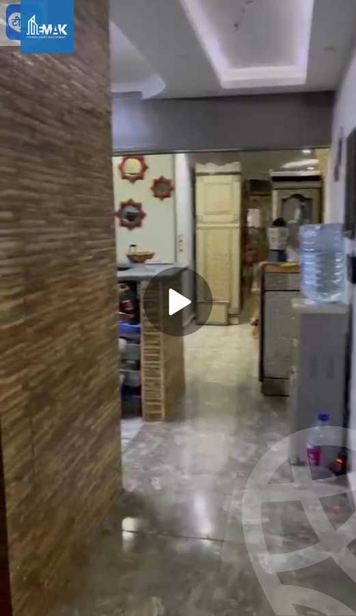 https://aqarmap.com.eg/en/listing/6382000-for-sale-cairo-al-oubour-el-hay-el-taseaa-mohamed-el-tabeay-st
