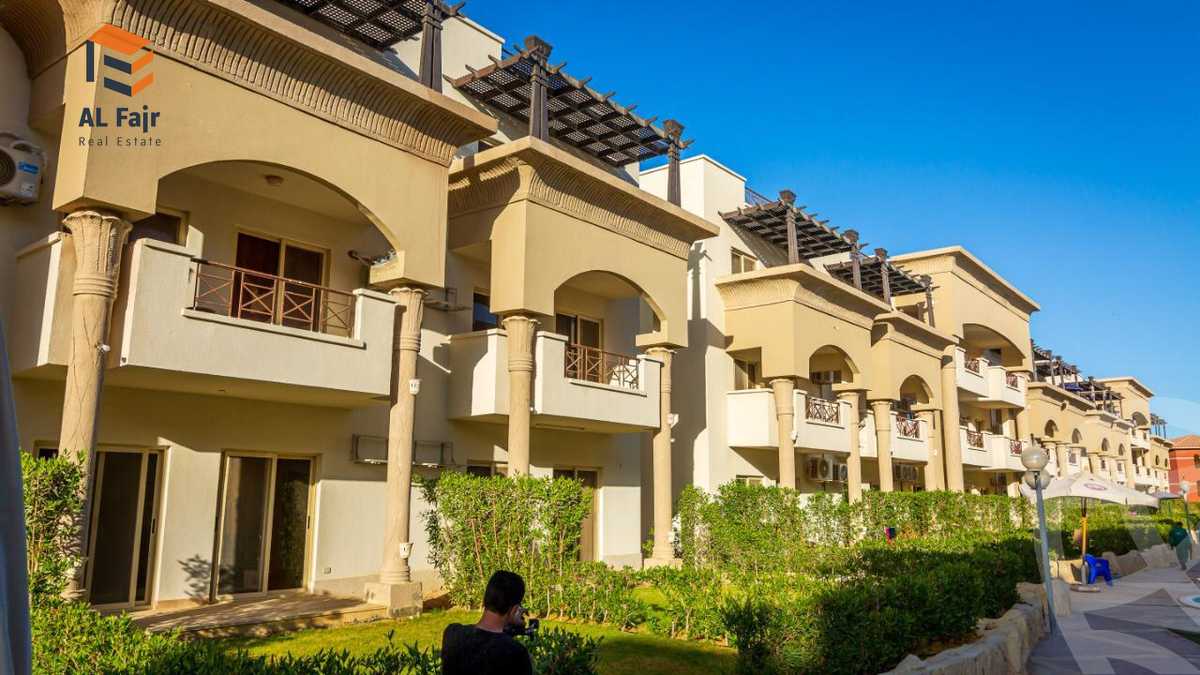 https://aqarmap.com.eg/en/listing/6155108-for-sale-ain-elsokhna-resorts-lasirena-red-carpet