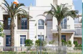 https://aqarmap.com.eg/en/listing/6231166-for-sale-cairo-new-administrative-capital-r5-granville-compound-founders