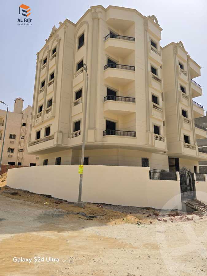 https://aqarmap.com.eg/en/listing/6235090-for-sale-cairo-al-oubour-l-bwr-ljdyd-byt-lwtn