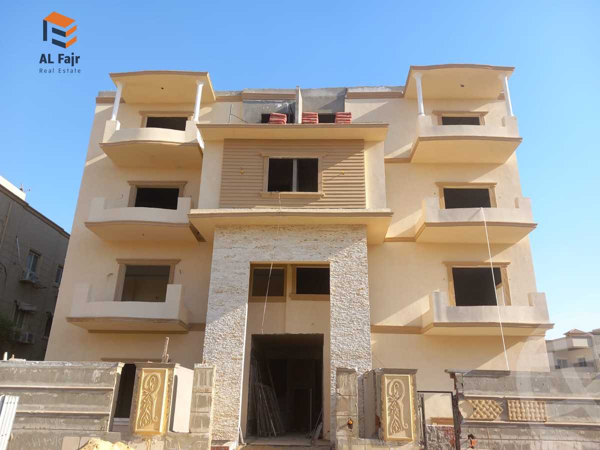 https://aqarmap.com.eg/en/listing/6241968-for-sale-cairo-new-cairo-compounds-kmbwnd-lnkhyl