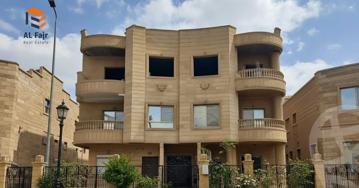 https://aqarmap.com.eg/ar/listing/6331549-for-sale-cairo-new-cairo-sharq-el-akadamiya-al-tahrir-st