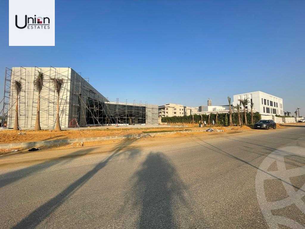 https://aqarmap.com.eg/ar/listing/3834402-for-sale-cairo-new-cairo-compounds-str-ryzydns-tymz