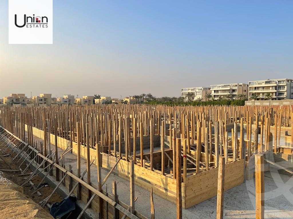 https://aqarmap.com.eg/ar/listing/3834402-for-sale-cairo-new-cairo-compounds-str-ryzydns-tymz