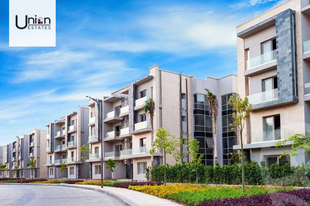 https://aqarmap.com.eg/ar/listing/3851601-for-sale-cairo-new-cairo-compounds-moon-valley