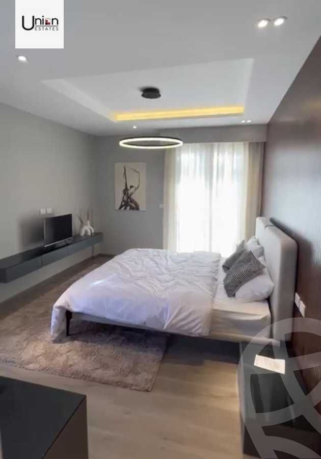 https://aqarmap.com.eg/ar/listing/3938800-for-sale-cairo-el-sheikh-zayed-city-compounds-kmbwnd-fyldj-wyst-dr-llttwyr