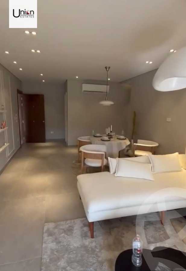 https://aqarmap.com.eg/ar/listing/3938800-for-sale-cairo-el-sheikh-zayed-city-compounds-kmbwnd-fyldj-wyst-dr-llttwyr