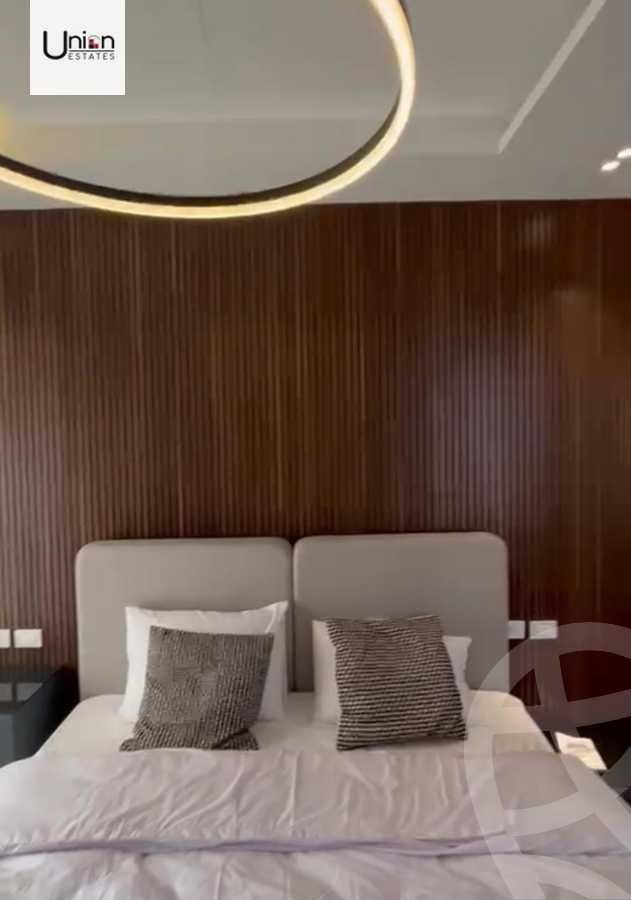 https://aqarmap.com.eg/ar/listing/3939070-for-sale-cairo-el-sheikh-zayed-city-compounds-kmbwnd-fyldj-wyst-dr-llttwyr