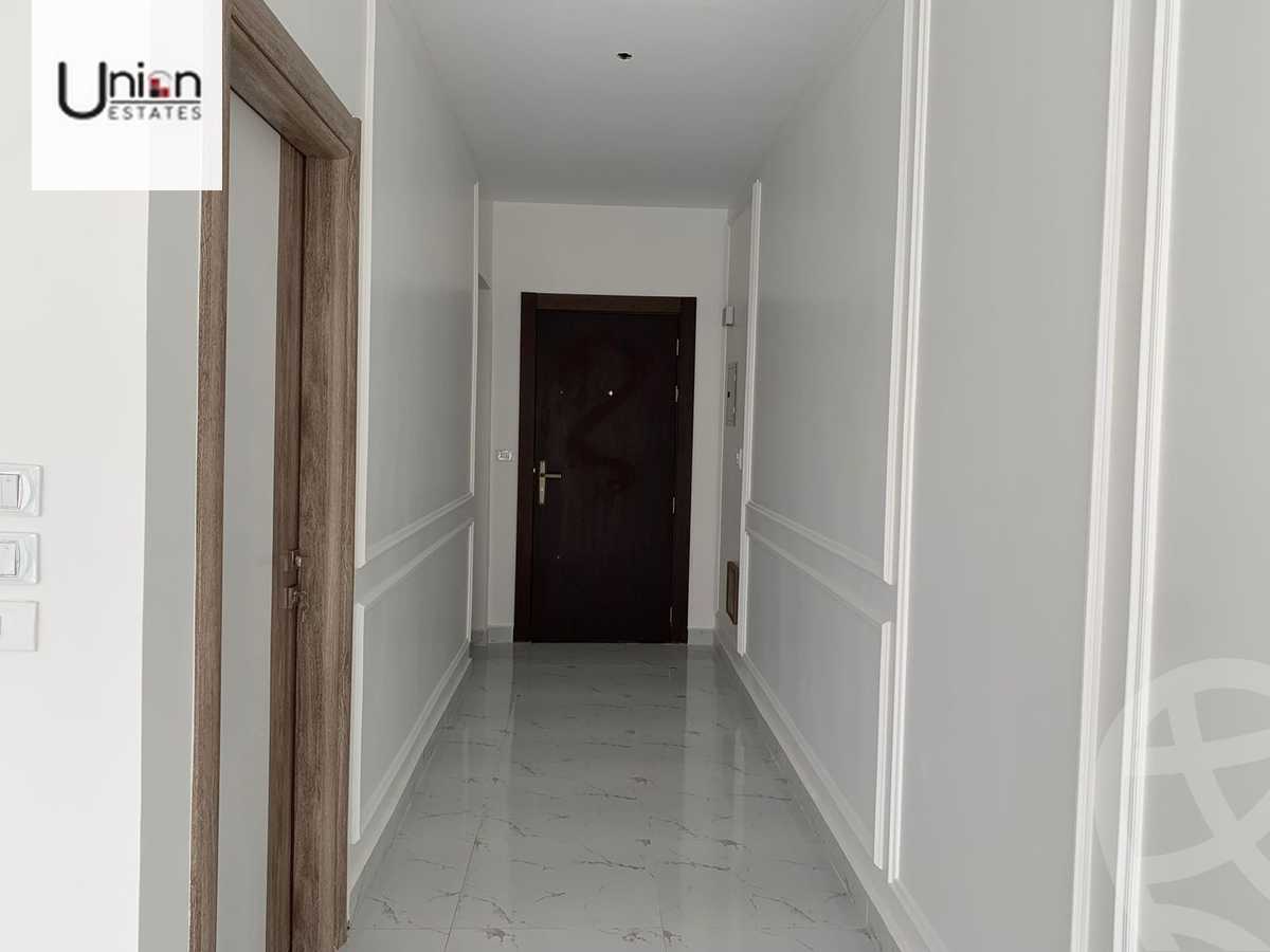 https://aqarmap.com.eg/en/listing/4052242-for-sale-cairo-new-cairo-compounds-lakeview-residence