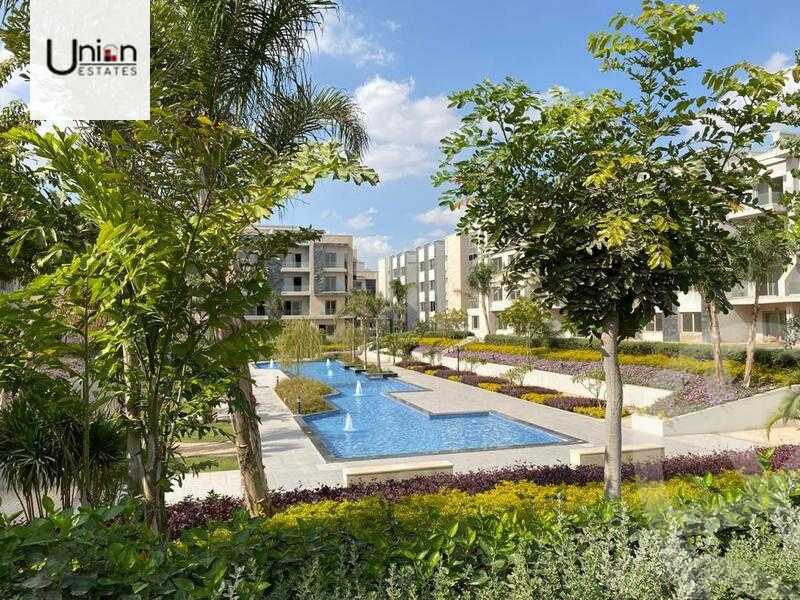 https://aqarmap.com.eg/en/listing/4213316-for-sale-cairo-new-cairo-compounds-moon-valley