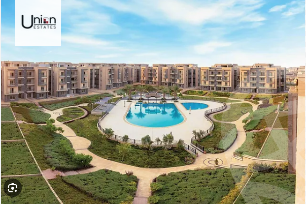 https://aqarmap.com.eg/en/listing/4498611-for-sale-cairo-new-cairo-compounds-galleria-moon-valley