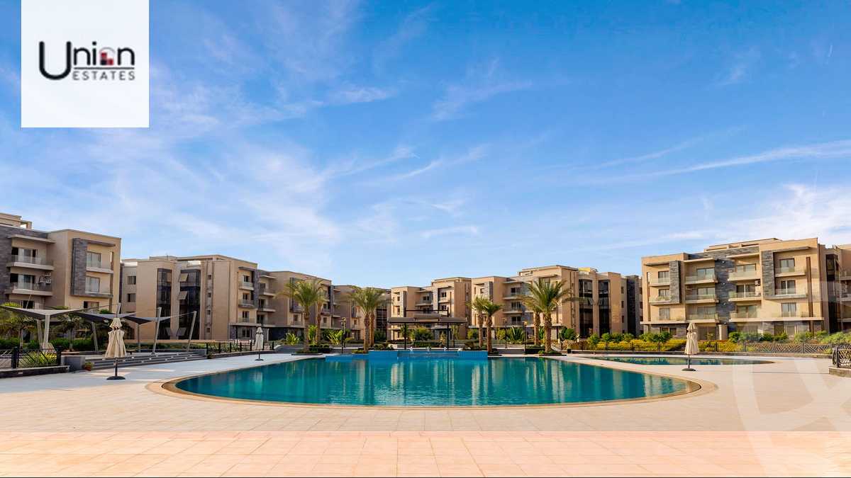 https://aqarmap.com.eg/en/listing/4498624-for-sale-cairo-new-cairo-compounds-galleria-moon-valley