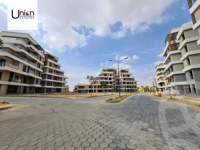 https://aqarmap.com.eg/en/listing/4521010-for-sale-cairo-new-cairo-compounds-compounds-in-new-cairo-vy-ryzydns-villette