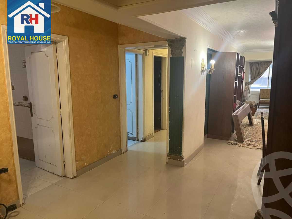 https://aqarmap.com.eg/ar/listing/4885163-for-sale-cairo-heliopolis-roxy-square-al-ahram-st