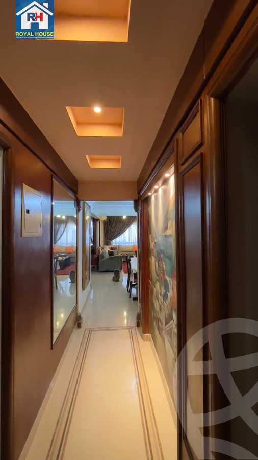 https://aqarmap.com.eg/en/listing/4930356-for-sale-cairo-heliopolis-heliopolis-square-shr-lhjz