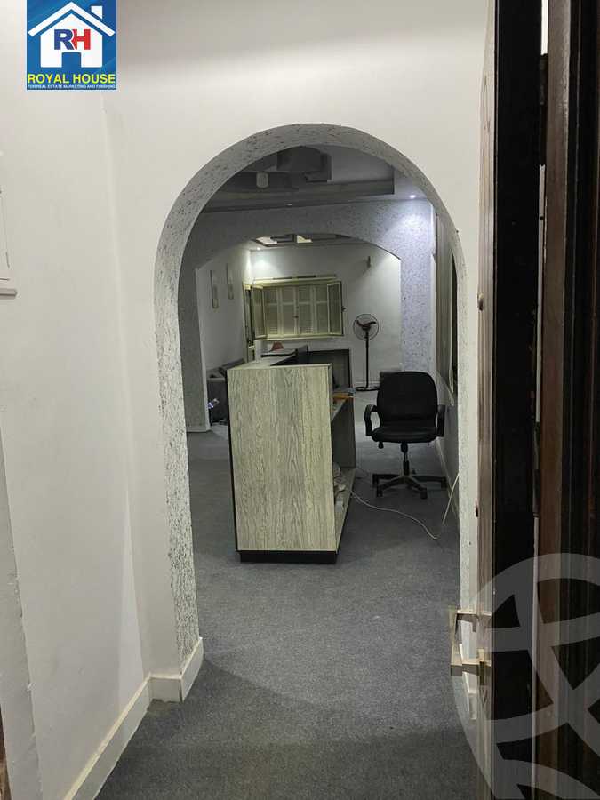 https://aqarmap.com.eg/en/listing/4932647-for-sale-cairo-heliopolis-safir-square