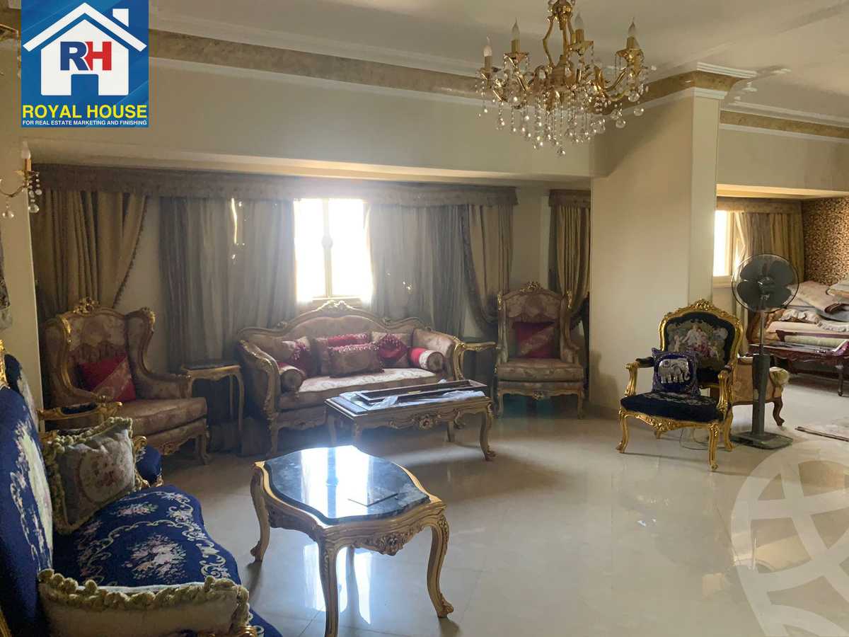 https://aqarmap.com.eg/en/listing/4984432-for-sale-cairo-heliopolis-roxy-square-al-ahram-st