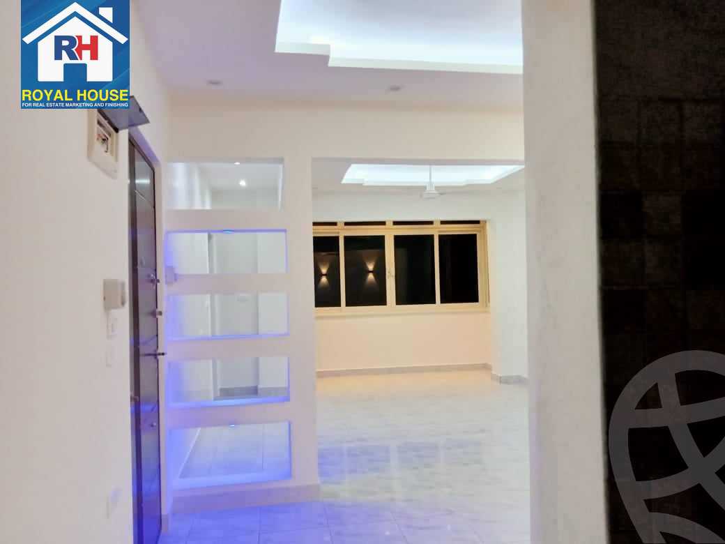 https://aqarmap.com.eg/en/listing/5269935-for-sale-cairo-heliopolis-roxy-square-al-ahram-st