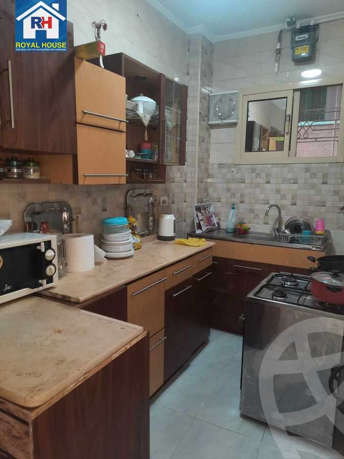 https://aqarmap.com.eg/en/listing/5269935-for-sale-cairo-heliopolis-roxy-square-al-ahram-st