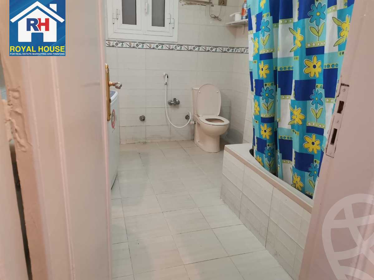 https://aqarmap.com.eg/en/listing/5404924-for-sale-cairo-nasr-city-6th-zone-mohammed-al-maqref-st
