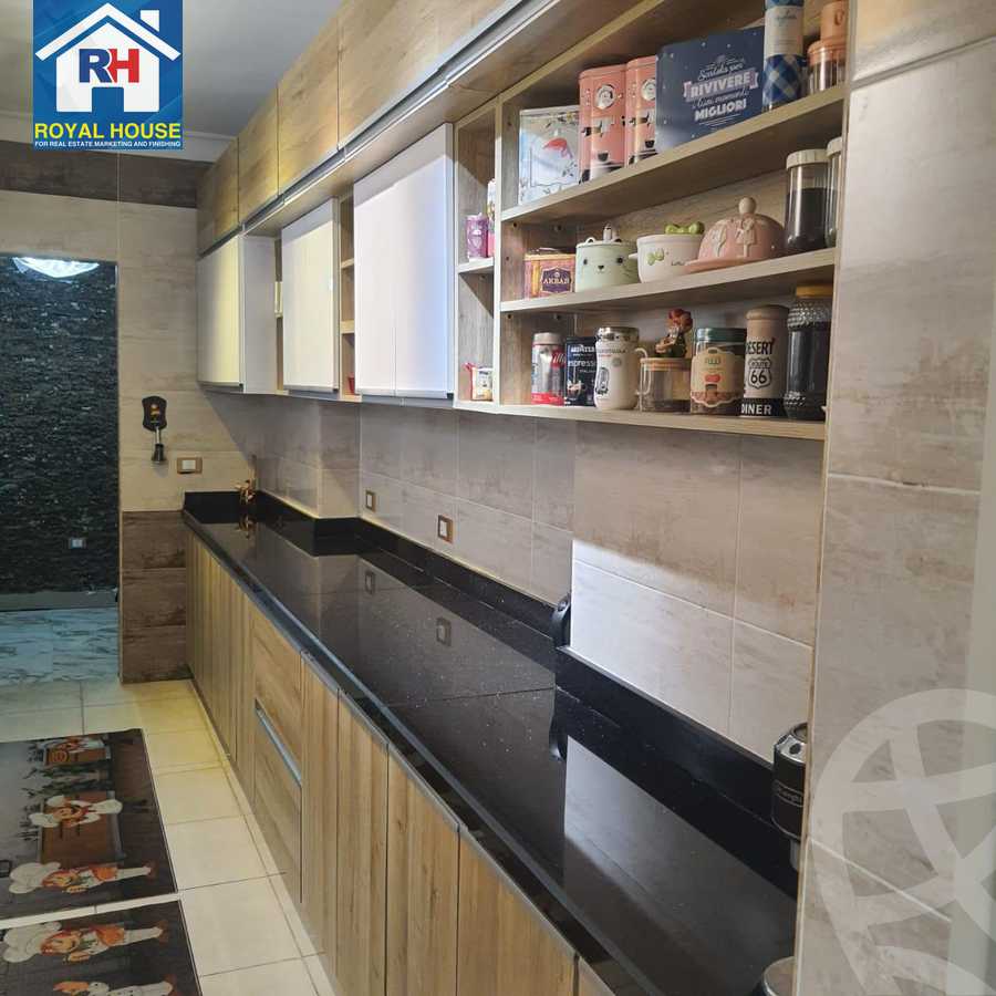 https://aqarmap.com.eg/en/listing/5416219-for-sale-cairo-heliopolis-gesr-elsuez-ibn-sender-square