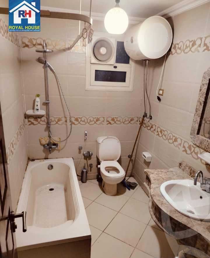 https://aqarmap.com.eg/ar/listing/5541049-for-sale-cairo-heliopolis-manshyet-el-bakry-al-ghabarti-st