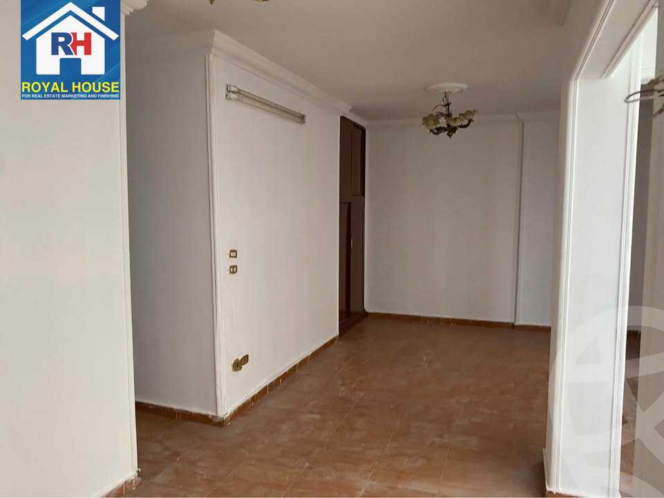 https://aqarmap.com.eg/en/listing/5545583-for-sale-cairo-heliopolis-el-higaz-square-el-hegaz-st