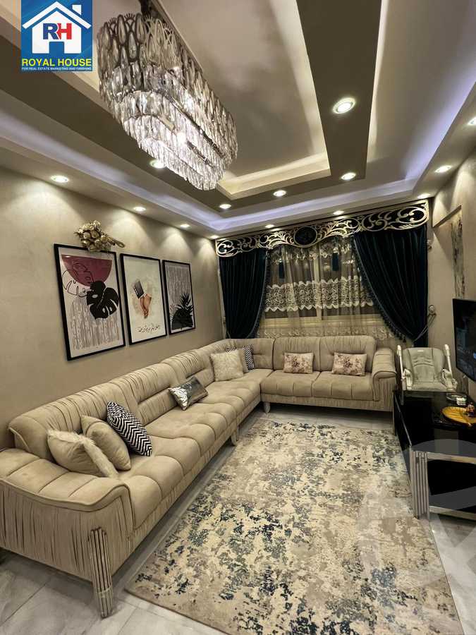 https://aqarmap.com.eg/en/listing/5548743-for-sale-cairo-heliopolis-gesr-elsuez-main-street