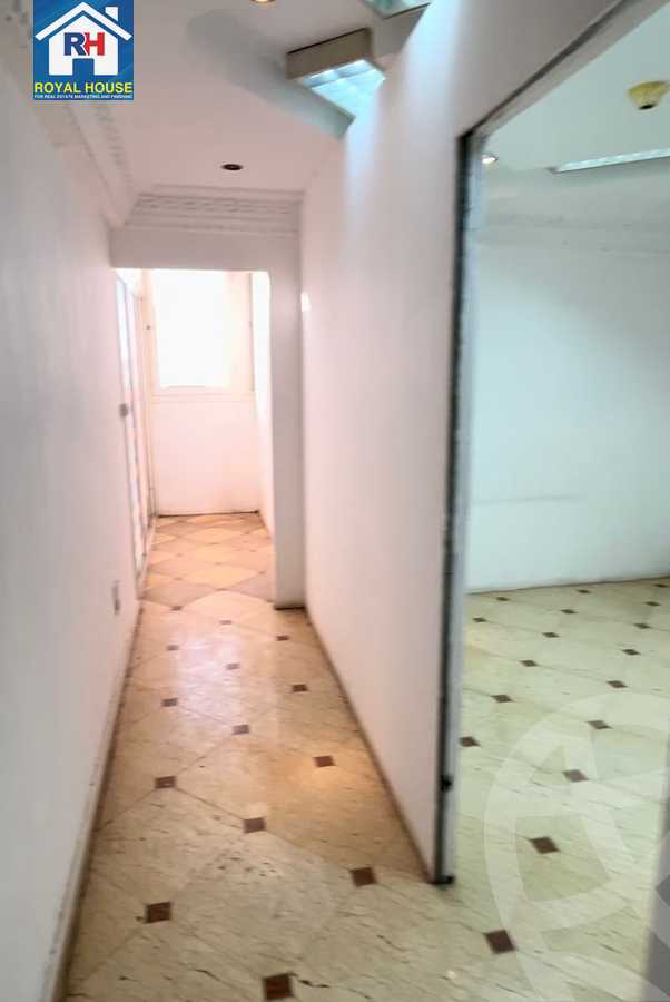 https://aqarmap.com.eg/en/listing/5574274-for-sale-cairo-heliopolis-roxy-square-al-ahram-st