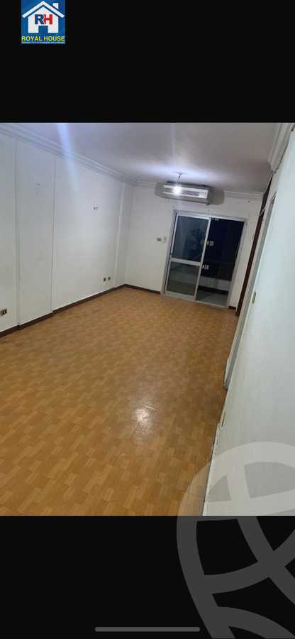 https://aqarmap.com.eg/ar/listing/5593420-for-sale-cairo-heliopolis-ard-el-golf-nabil-el-wakkad
