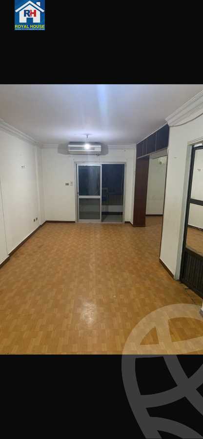 https://aqarmap.com.eg/ar/listing/5593420-for-sale-cairo-heliopolis-ard-el-golf-nabil-el-wakkad