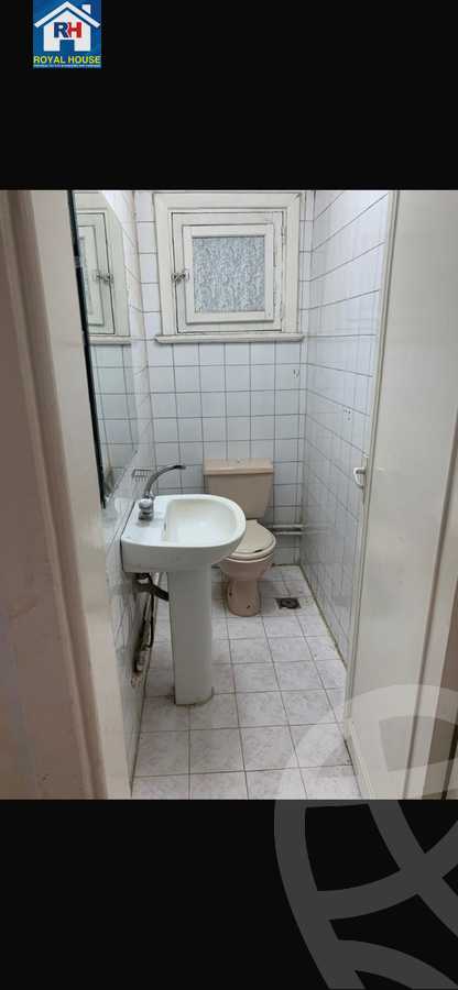https://aqarmap.com.eg/ar/listing/5593420-for-sale-cairo-heliopolis-ard-el-golf-nabil-el-wakkad