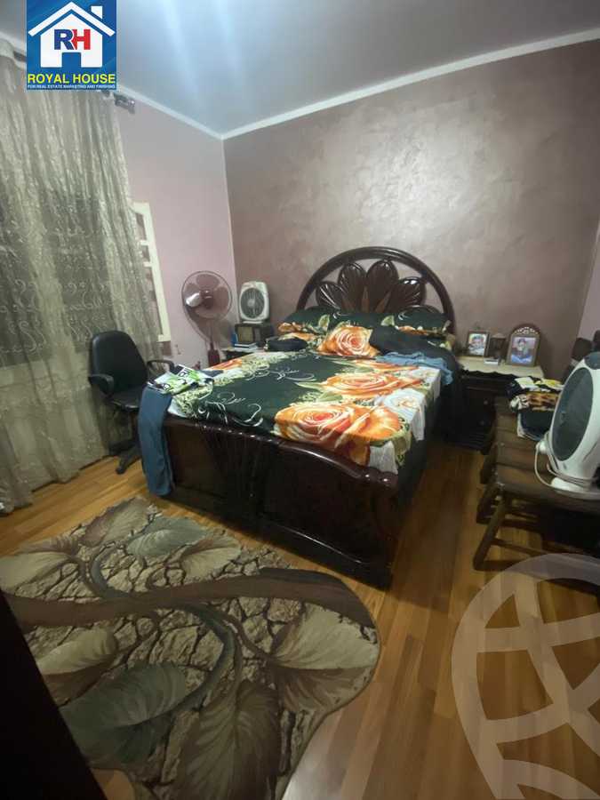 https://aqarmap.com.eg/en/listing/5701132-for-sale-cairo-heliopolis-gesr-elsuez-ibn-sender-square