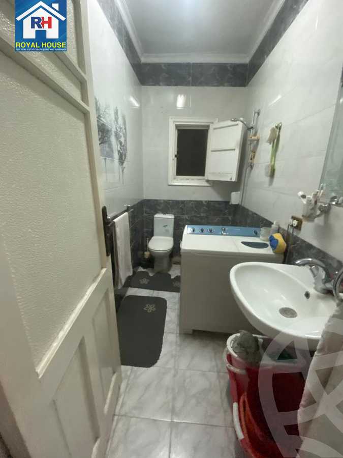 https://aqarmap.com.eg/en/listing/5701132-for-sale-cairo-heliopolis-gesr-elsuez-ibn-sender-square