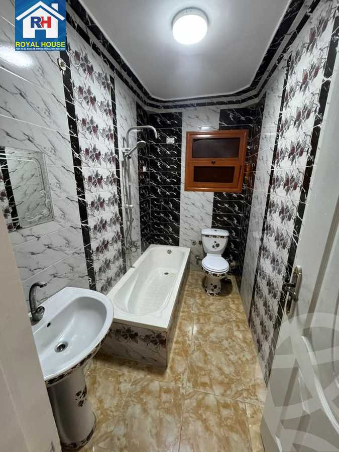 https://aqarmap.com.eg/en/listing/5955149-for-sale-cairo-ain-shams-el-naam-abd-al-hamid-al-wardani-st
