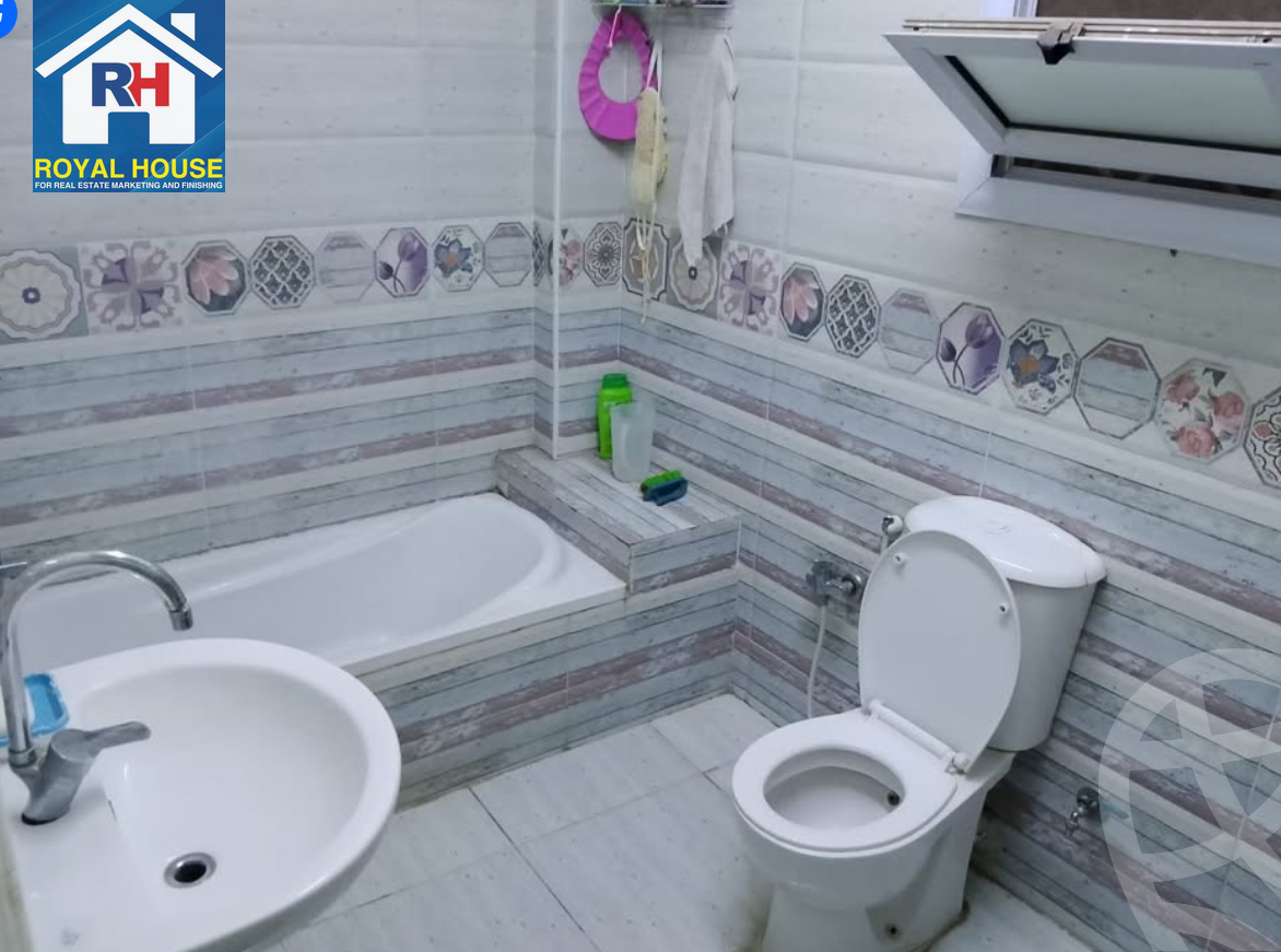 https://aqarmap.com.eg/ar/listing/6155403-for-sale-cairo-ain-shams-ahmed-esmat-st