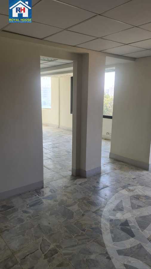 https://aqarmap.com.eg/ar/listing/6327991-for-sale-cairo-heliopolis-roxy-square-al-ahram-st