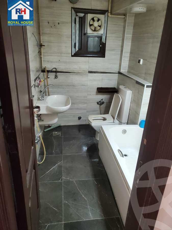https://aqarmap.com.eg/ar/listing/6334376-for-sale-cairo-hadayek-el-koba-hamamat-el-koba