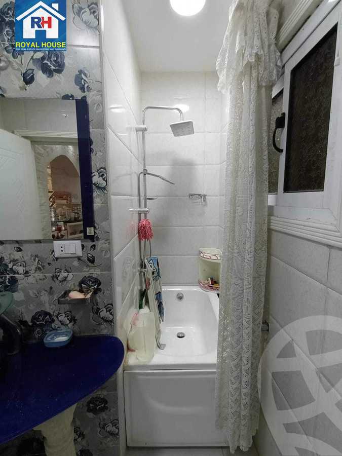 https://aqarmap.com.eg/ar/listing/6335120-for-sale-cairo-heliopolis-ard-el-golf-el-thawra-st