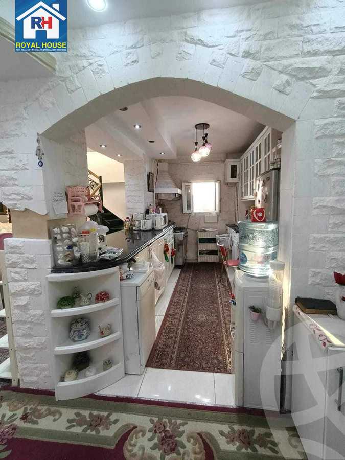 https://aqarmap.com.eg/ar/listing/6335120-for-sale-cairo-heliopolis-ard-el-golf-el-thawra-st