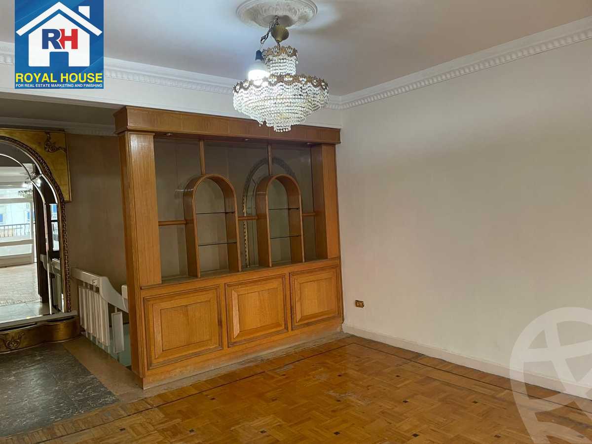 https://aqarmap.com.eg/ar/listing/6346252-for-sale-cairo-heliopolis-roxy-square-al-ahram-st