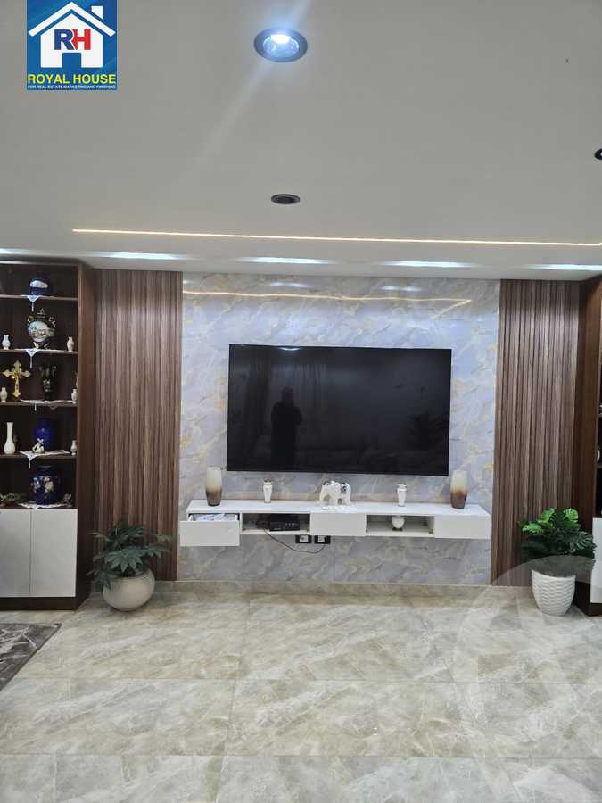 https://aqarmap.com.eg/en/listing/6363375-for-sale-cairo-heliopolis-el-higaz-square-el-hegaz-st