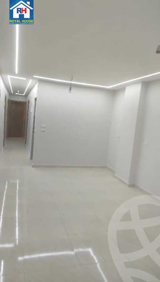 https://aqarmap.com.eg/ar/listing/6467384-for-sale-cairo-ain-shams-jsr-lswys