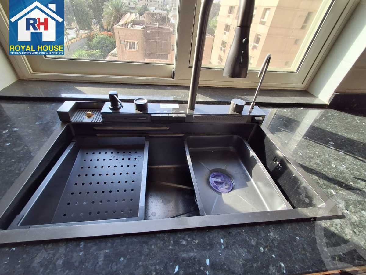 https://aqarmap.com.eg/en/listing/6476903-for-sale-cairo-heliopolis-el-orouba-st