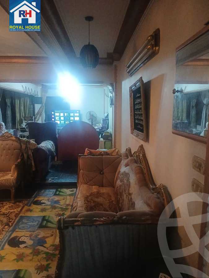 https://aqarmap.com.eg/ar/listing/6530058-for-sale-cairo-ain-shams-ain-shams-el-sharkia-abd-el-hamid-othman-st