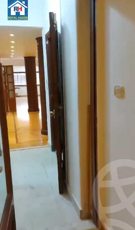 https://aqarmap.com.eg/ar/listing/6588411-for-sale-cairo-heliopolis-heliopolis-square-mohammed-farid-st