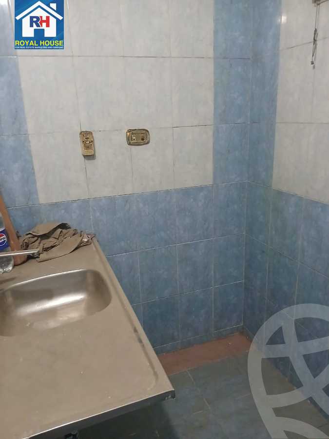 https://aqarmap.com.eg/en/listing/6608927-for-sale-cairo-ain-shams-ahmed-esmat-st