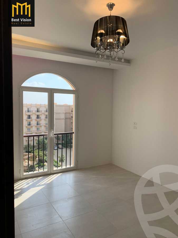 https://aqarmap.com.eg/ar/listing/3656567-for-rent-cairo-new-cairo-compounds-hyde-park