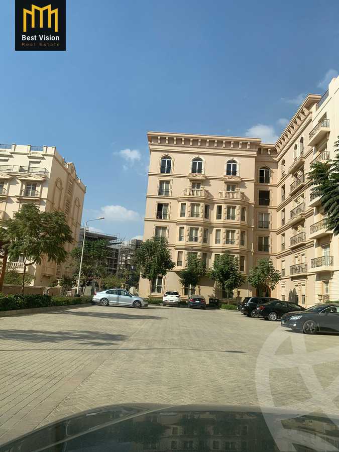 https://aqarmap.com.eg/ar/listing/3656567-for-rent-cairo-new-cairo-compounds-hyde-park